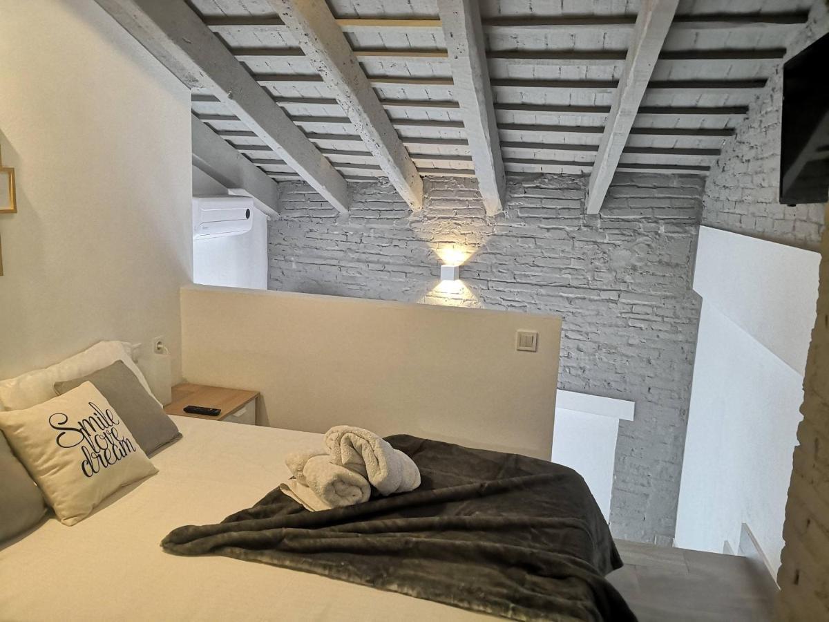 Cozy Rooms Valencia Exterior foto